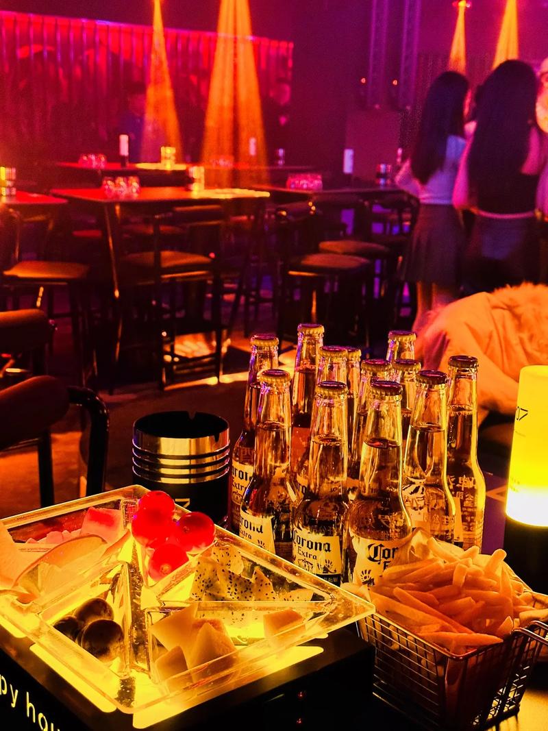 淮北商务ktv实用攻略指南-濉溪县ktv预订